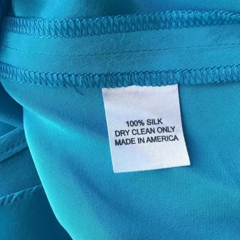 Amanda Uprichard blue silk blouse boat neck tan sleeves hi low hem Size S - Picture 7 of 9